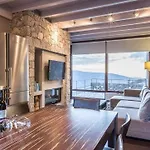 Deluxe By White Hills Outdoor Hot Tub Αράχωβα