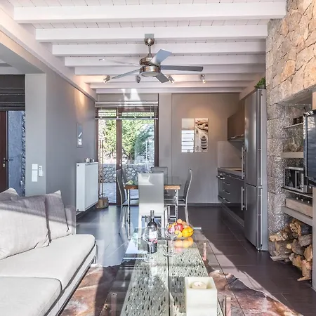 Deluxe By White Hills Outdoor Hot Tub Вилла *