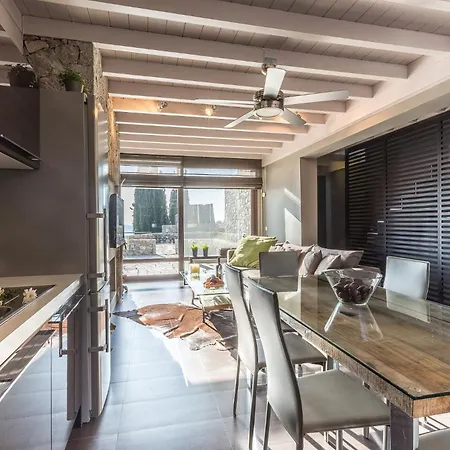 Deluxe By White Hills Outdoor Hot Tub Вилла Арахова