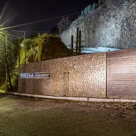 Villa Deluxe By White Hills Outdoor Hot Tub Arachova